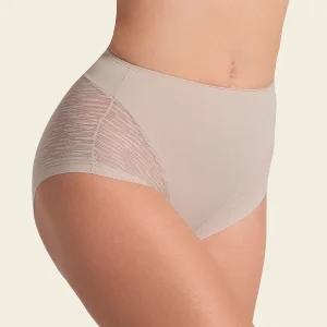 Gaine culotte classique invisible avec transparences sur les fesses et les côtés