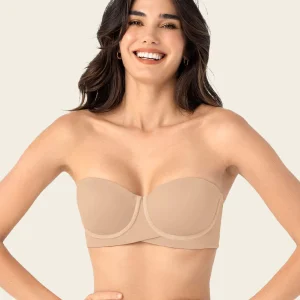 Ce soutien-gorge sans bretelles est idéal pour les poitrines moyennes à fortes.